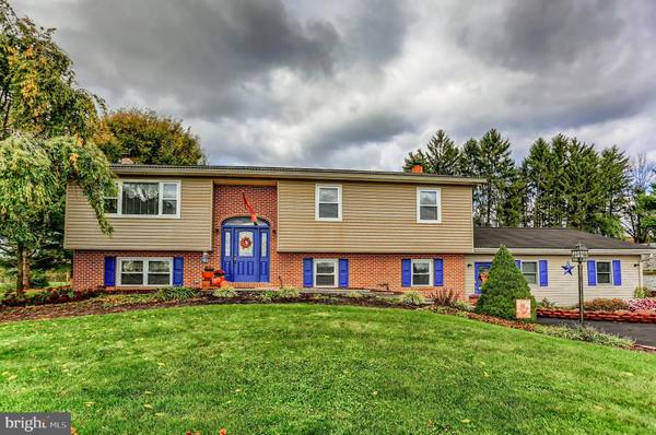 1642 BALTIMORE PIKE, Dillsburg, PA 17019