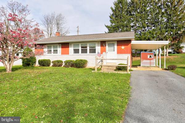 2629 VALLEY DR, Lancaster, PA 17603