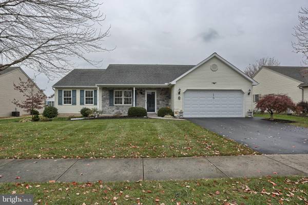 15 BOWER DR, Myerstown, PA 17067