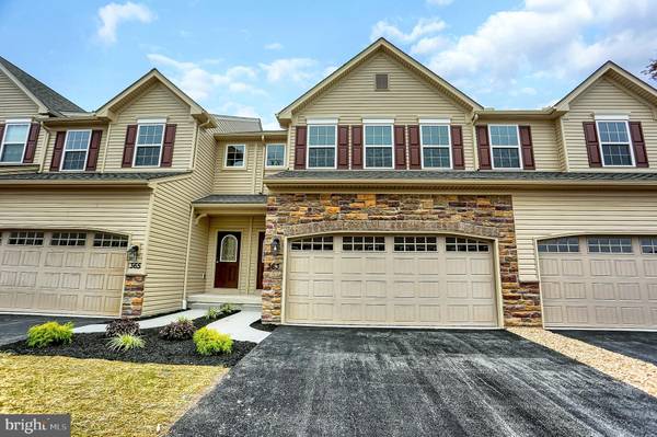 312 STONERIDGE CT, New Cumberland, PA 17070