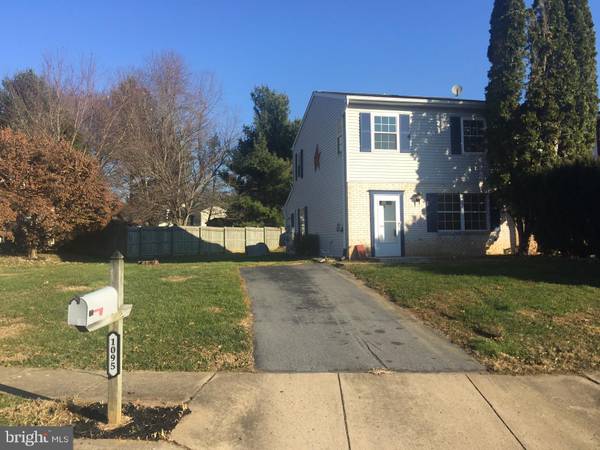 1095 WILLIAMSBURG RD, Lancaster, PA 17603