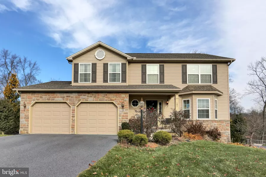 101 BALFOUR DR, Mechanicsburg, PA 17050