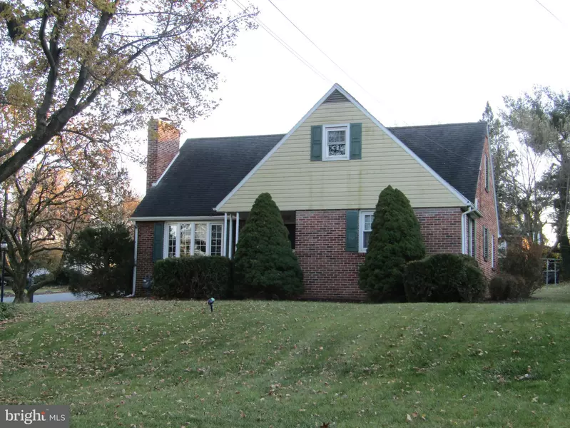 88 HOMELAND RD, York, PA 17403