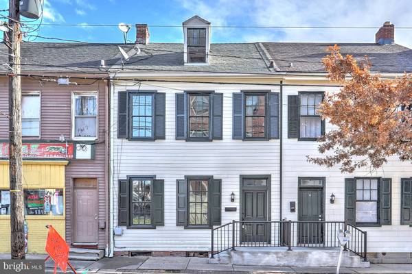 53 N NEWBERRY ST, York, PA 17401