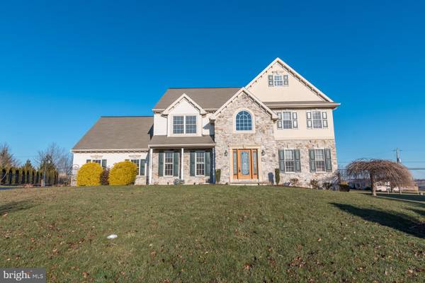 33 AUGUSTA DR, Annville, PA 17003