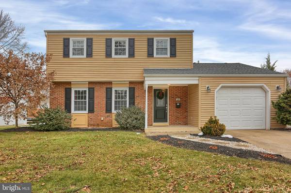 129 VICTORIA DR, Mechanicsburg, PA 17055