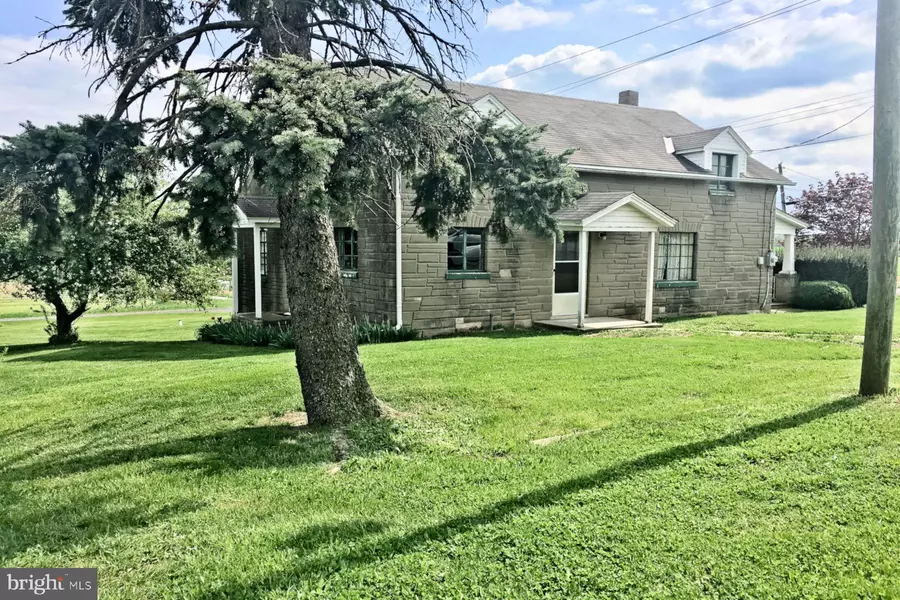 1091 LITTLE MOUNTAIN RD, Myerstown, PA 17067