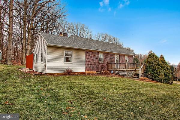 629 GLENWOOD DR, Ephrata, PA 17522