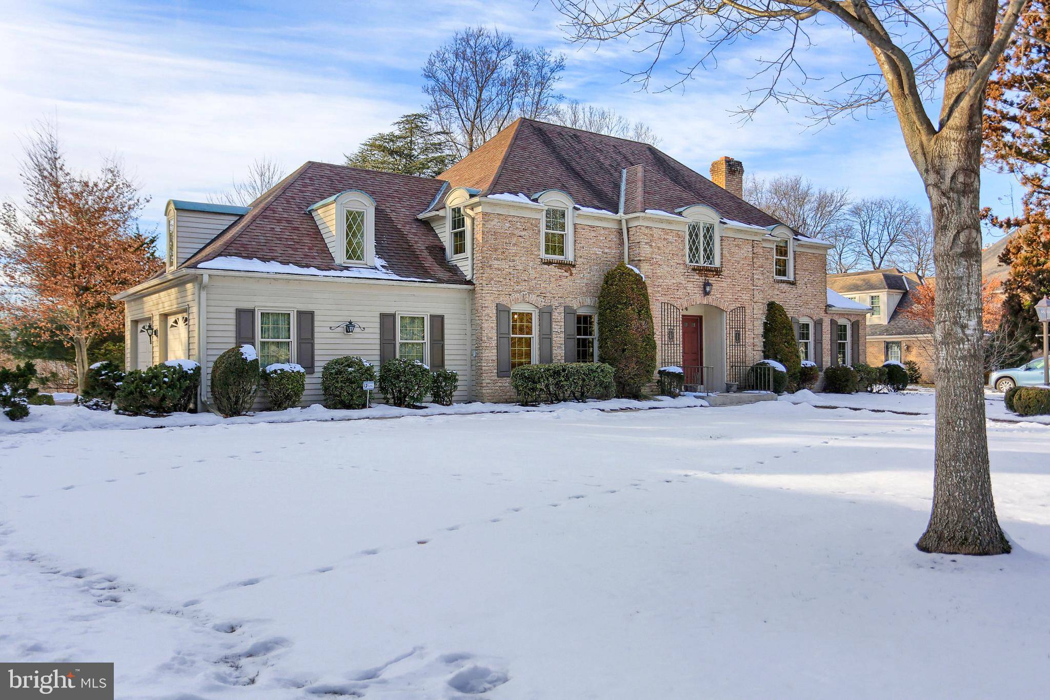 Camp Hill, PA 17011,674 SAINT JOHNS DR