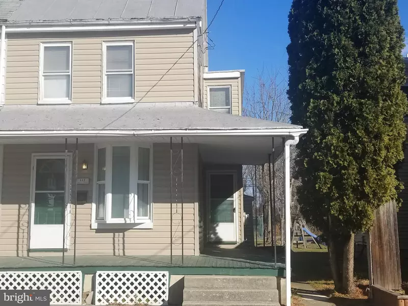 127 MARKET ST, New Cumberland, PA 17070