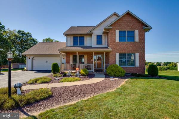 20 FOX TAIL DR, Hanover, PA 17331