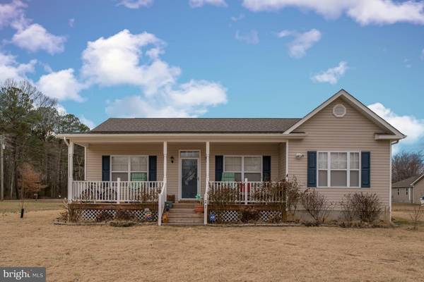 27 COLUMBIA RD, Colonial Beach, VA 22443