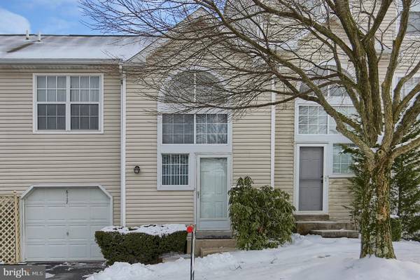 6117 SPRING KNOLL DR, Harrisburg, PA 17111