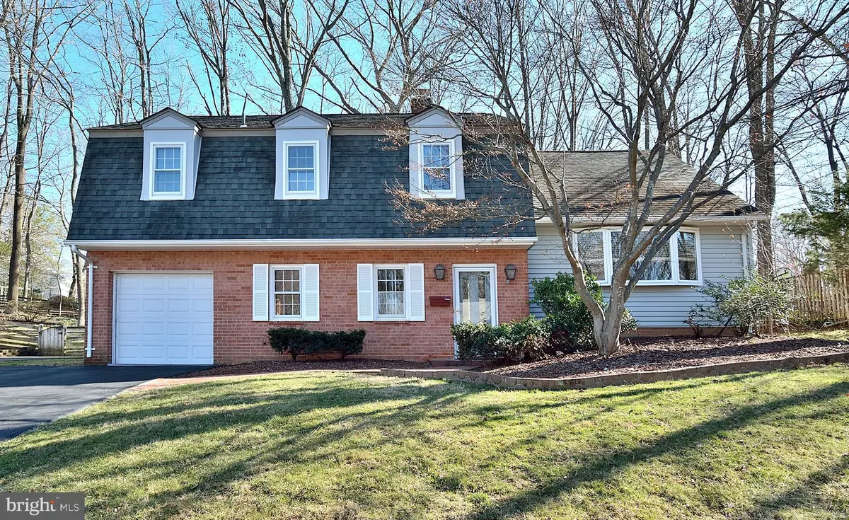 Annandale, VA 22003,3525 LAUNCELOT WAY