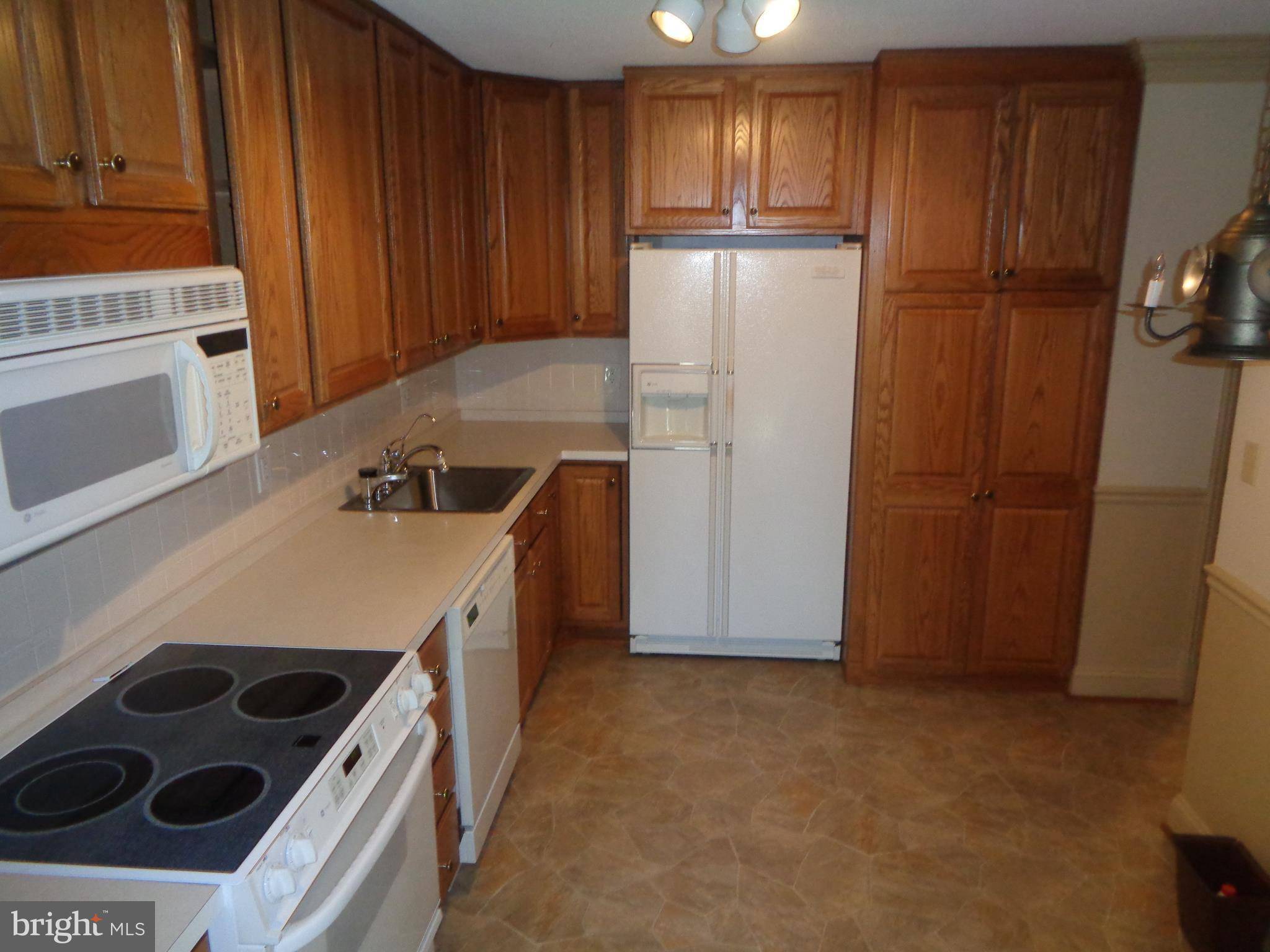 Mclean, VA 22102,8360 GREENSBORO DR #312