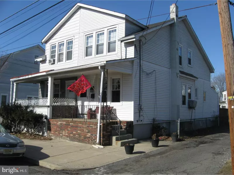 576 EMMETT AVE, Trenton, NJ 08629