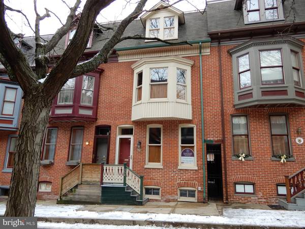 334 E LOCUST ST, York, PA 17403