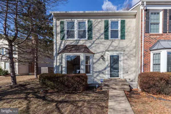 3534 COVERED BRIDGE LN, Woodbridge, VA 22192