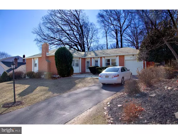 22 EBERLY DR, Newark, DE 19711