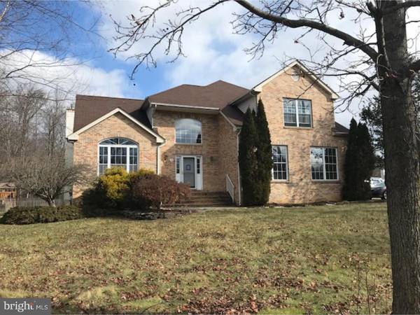 7 DONNA ST, Robbinsville, NJ 08691