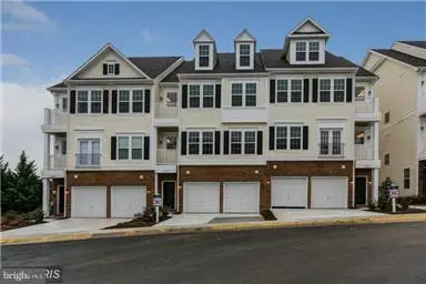 13937 HOLLOW WIND WAY #201, Woodbridge, VA 22191