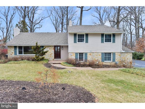 370 FRIENDSHIP DR, Paoli, PA 19301