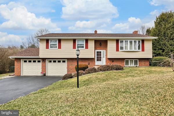 1004 SHEFFIELD AVE, Mechanicsburg, PA 17055