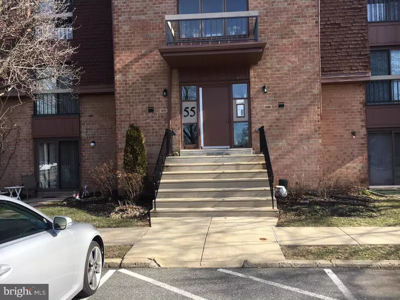 55302 DELAIRE LANDING RD ## 302, Philadelphia, PA 19114