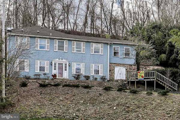 4968 ERBS BRIDGE RD, Mechanicsburg, PA 17050