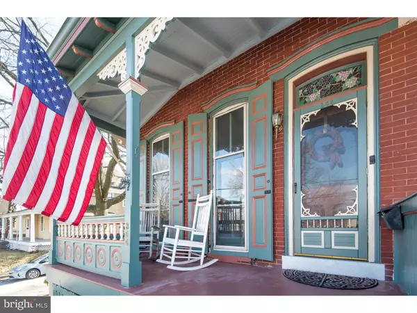 344 1ST AVE, Phoenixville, PA 19460