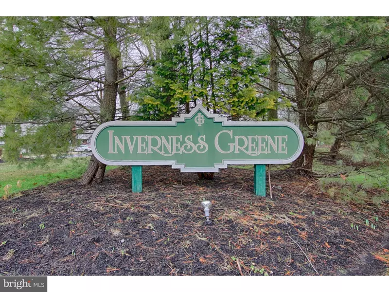 24 INVERNESS CIR, Evesham Twp, NJ 08053