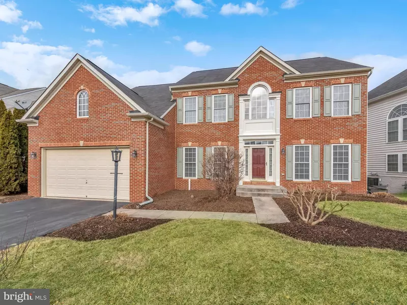 9717 ROYAL CREST CIR, Frederick, MD 21704