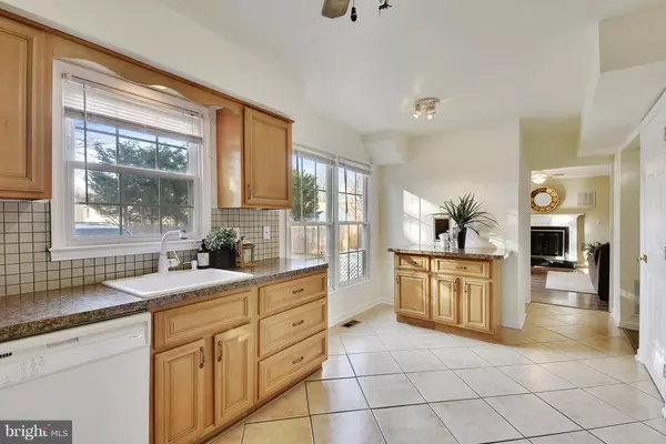 Springfield, VA 22153,7303 SCARBOROUGH ST