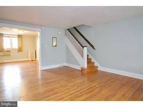 44 SPRINGTON RD, Upper Darby, PA 19082