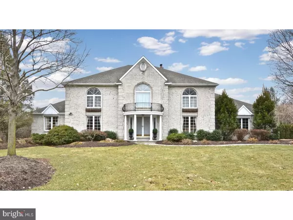 8 TIMKAK LN, Pennington, NJ 08534