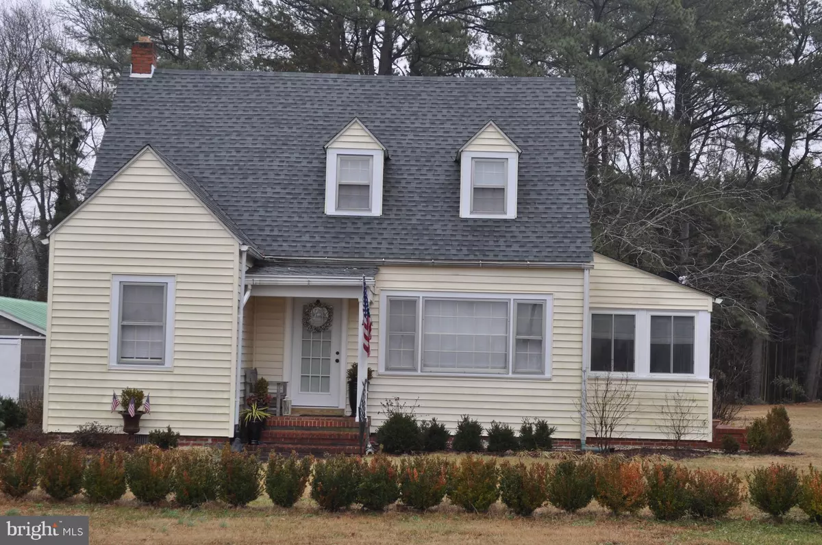 Warsaw, VA 22572,5851 SHARPS RD