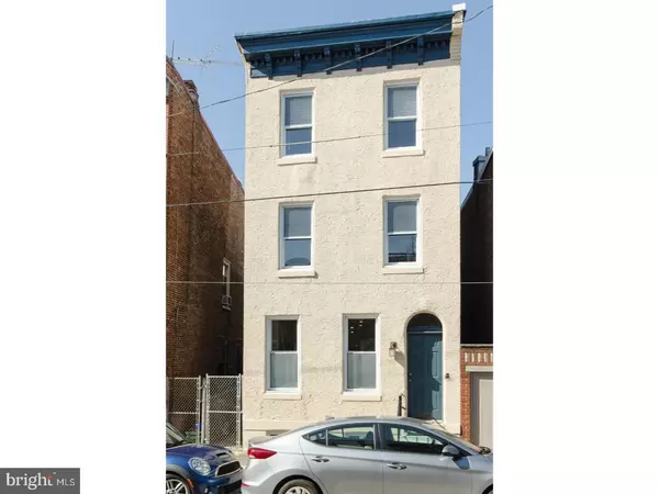 858 N TANEY ST, Philadelphia, PA 19130