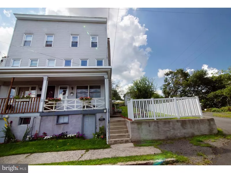 911 N 3RD ST, Pottsville, PA 17901