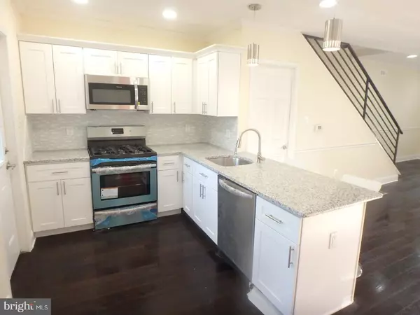 Philadelphia, PA 19128,6243 LAWNTON ST