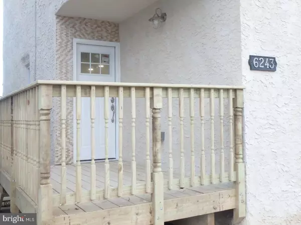 6243 LAWNTON ST, Philadelphia, PA 19128