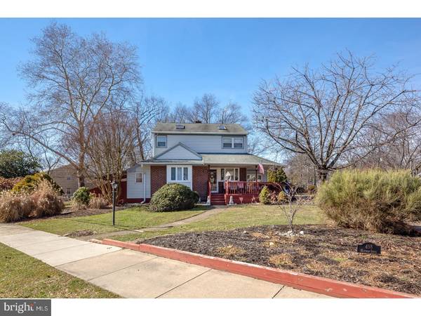 498 WHITMAN DR, Barrington, NJ 08033