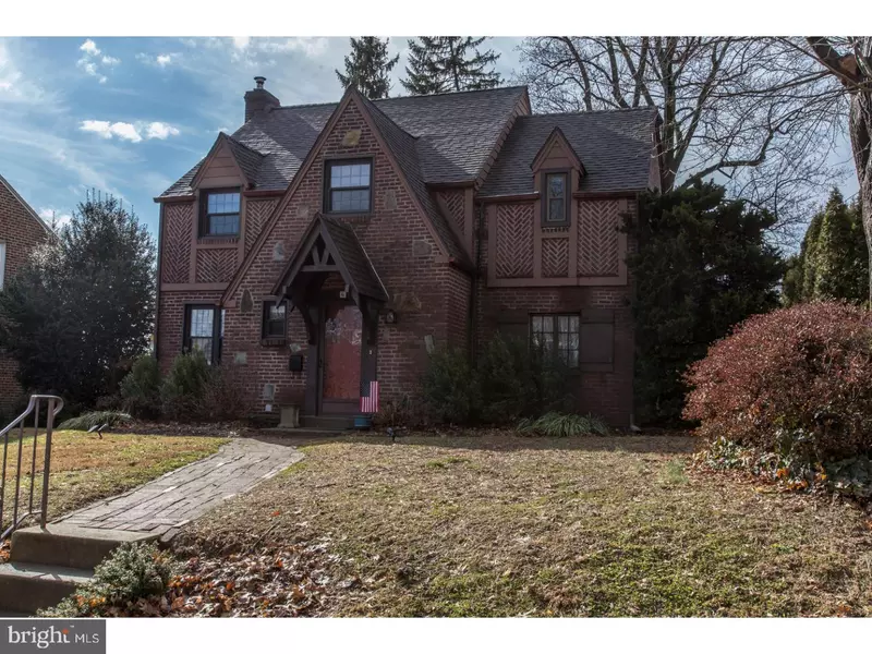 6 TREATY RD, Drexel Hill, PA 19026