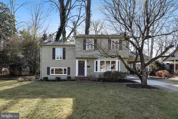 8712 WATERFORD RD, Alexandria, VA 22308