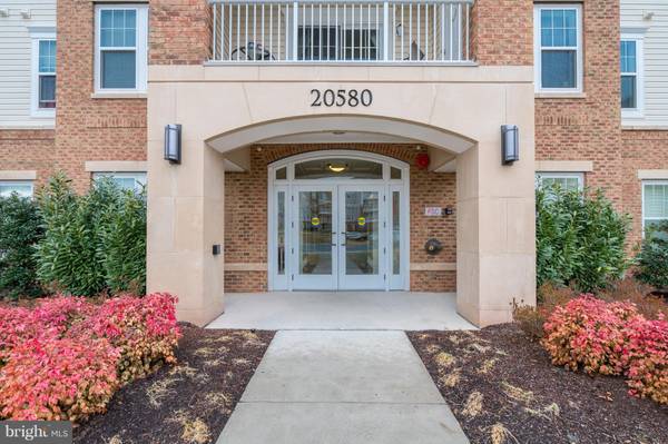 20580 HOPE SPRING TER #102, Ashburn, VA 20147