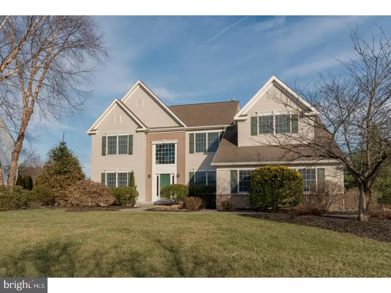 17 AUTUMN DR, Moorestown, NJ 08057