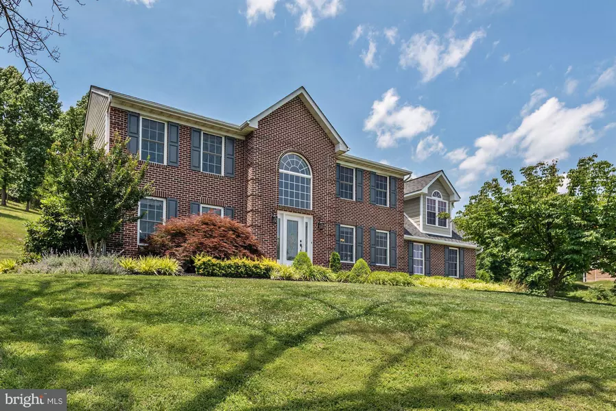 34134 HARRY BYRD HWY, Round Hill, VA 20141