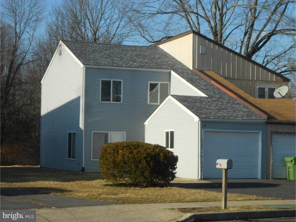 28 PENNINGTON LN, Quakertown, PA 18951