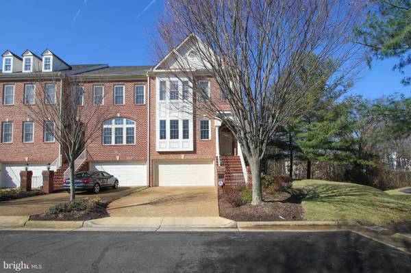 8000 KAMEHAMEHA PL, Gainesville, VA 20155