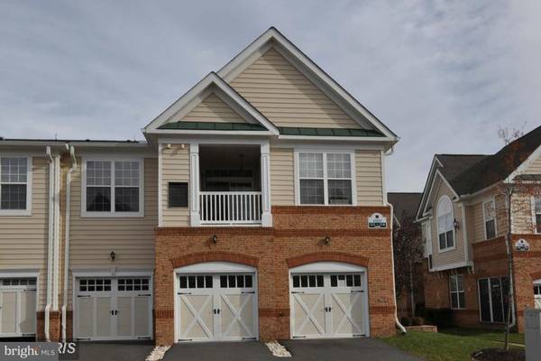 43890 HICKORY CORNER TER #111, Ashburn, VA 20147