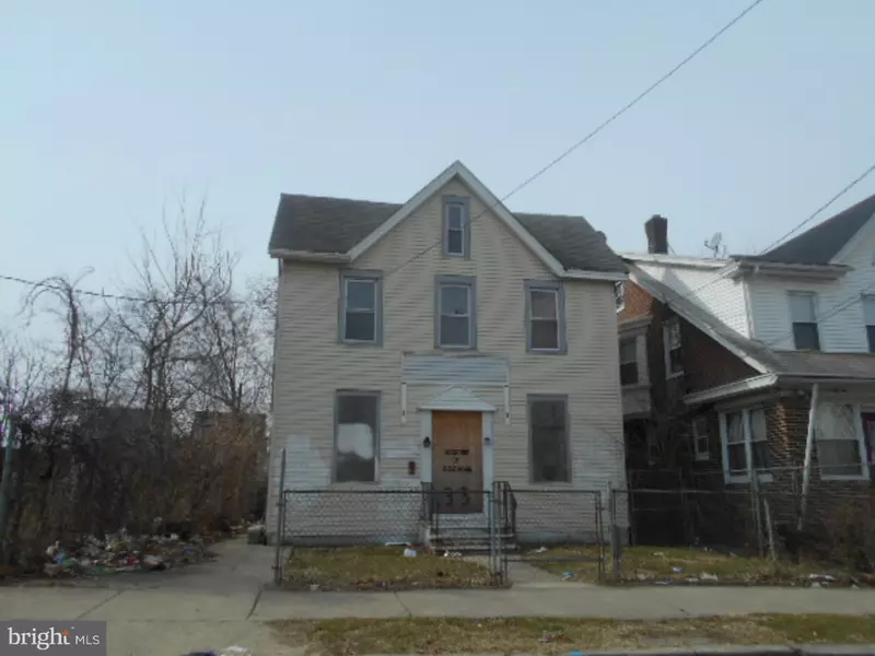 33 N 30TH ST, Camden, NJ 08105